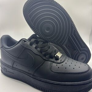 Women's nike air force 1 low casual shoes black Size 5.5
